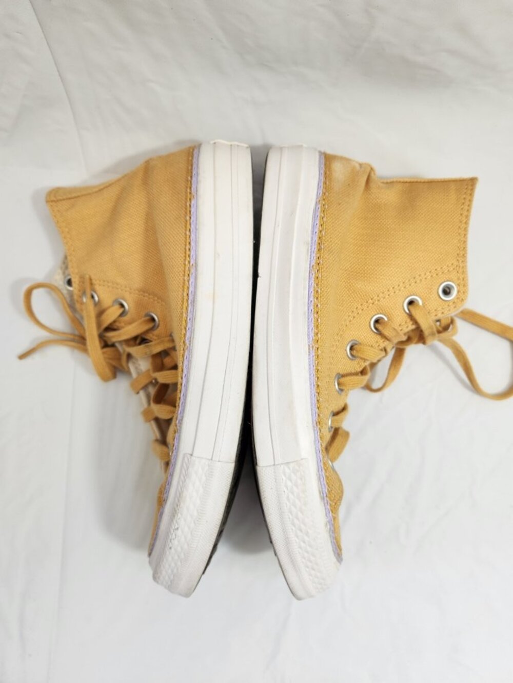 Converse Chuck Taylor All Star High Top Sneakers Women Size 7 Yellow Lace Up - Picture 3 of 8